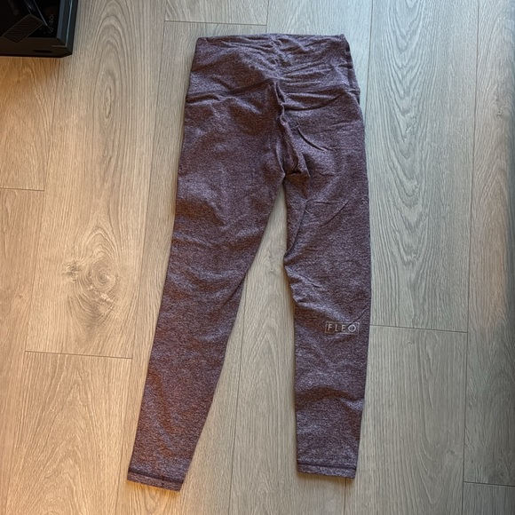 Fleo Leggings - Picture 2 of 2